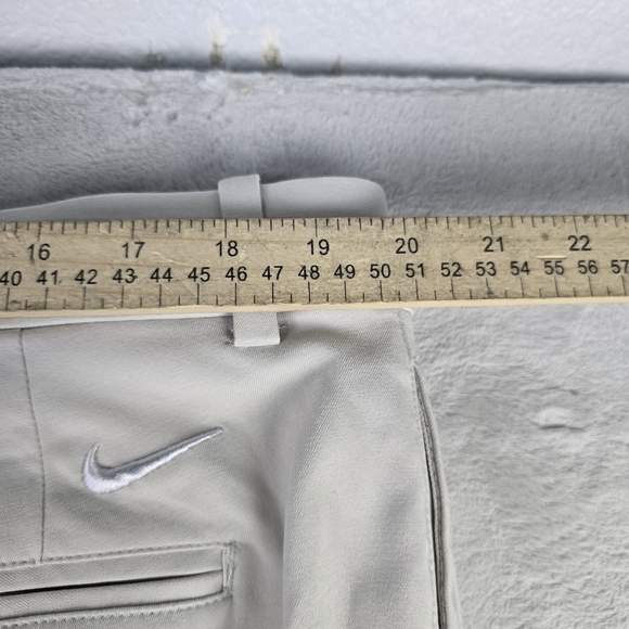 Nike Dri Fit Victory Standard Fit Golf Pants Men Sz 40x30 Light Bone Performance - Picture 8 of 11